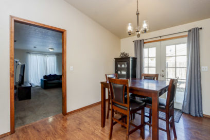 Dining table with could view of outside